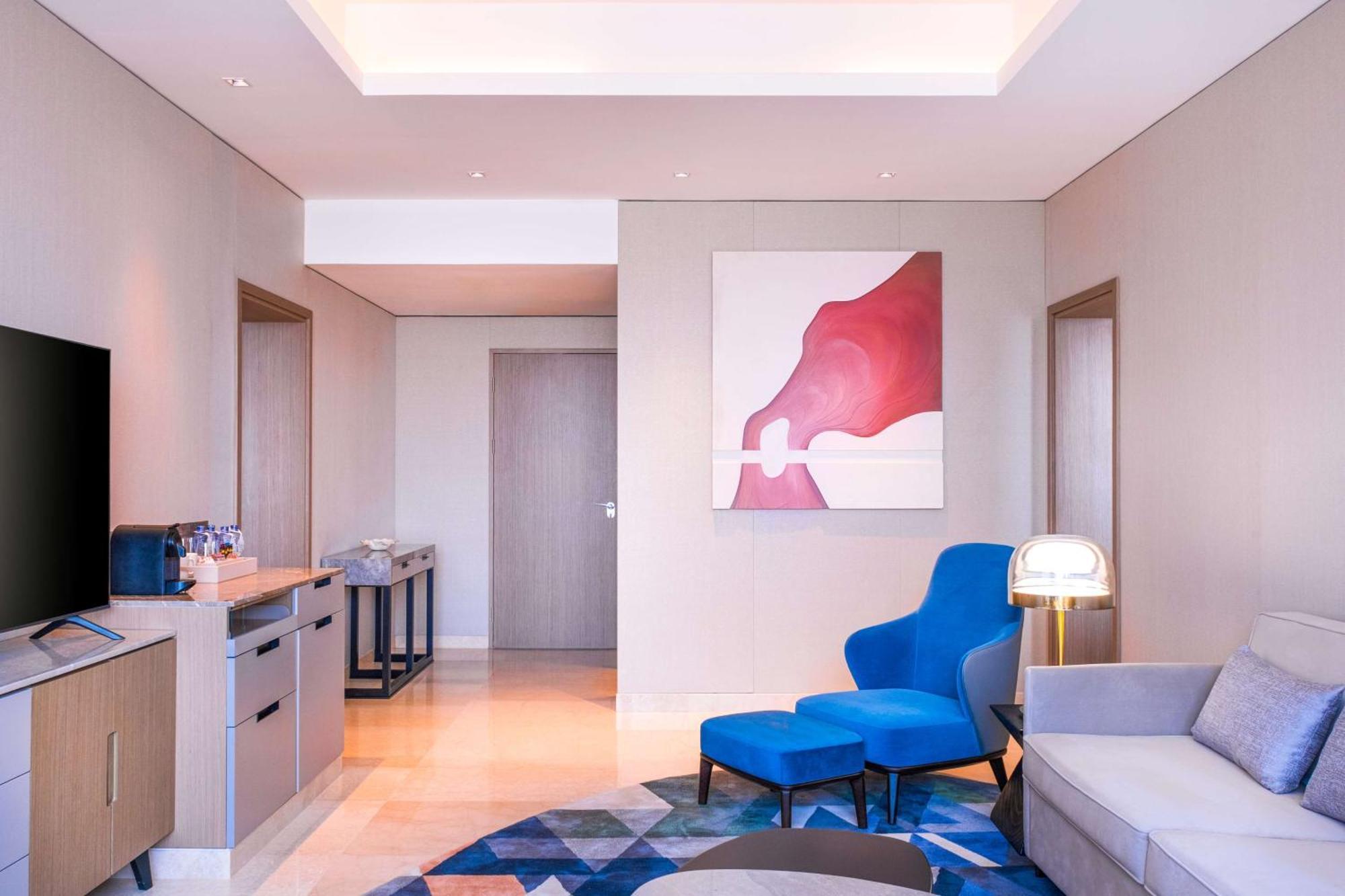 Отель Hilton Киншаса Экстерьер фото