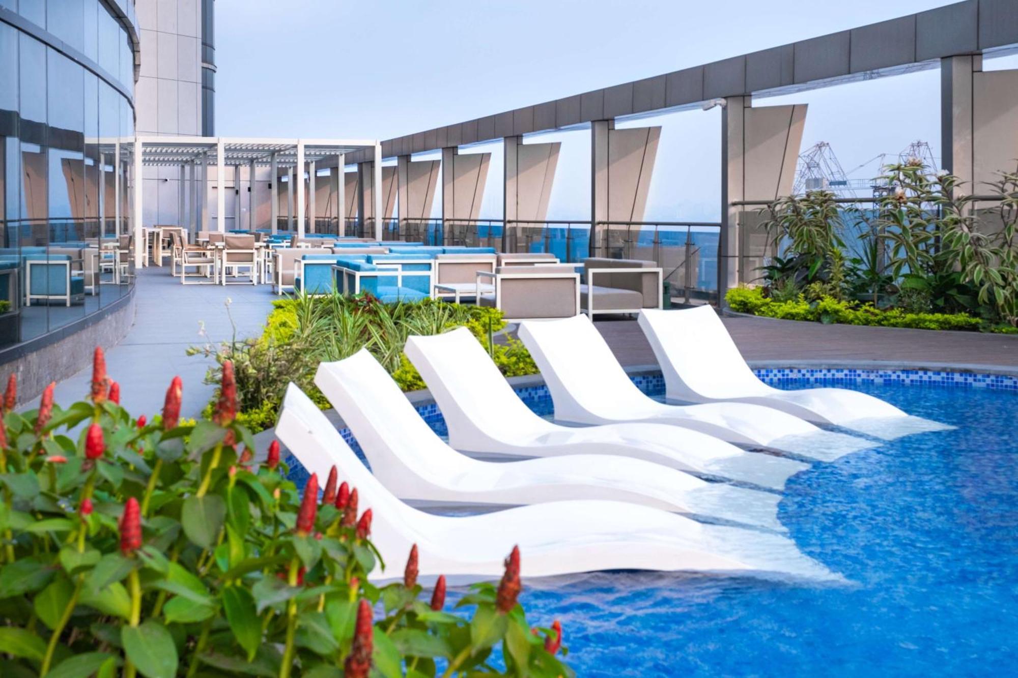 Отель Hilton Киншаса Экстерьер фото